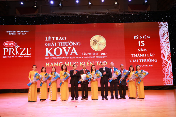 02.12.2017 - Lễ trao Giải và Lễ Kỷ niệm 15 năm thành lập Giải thưởng KOVA (2002 - 2017)